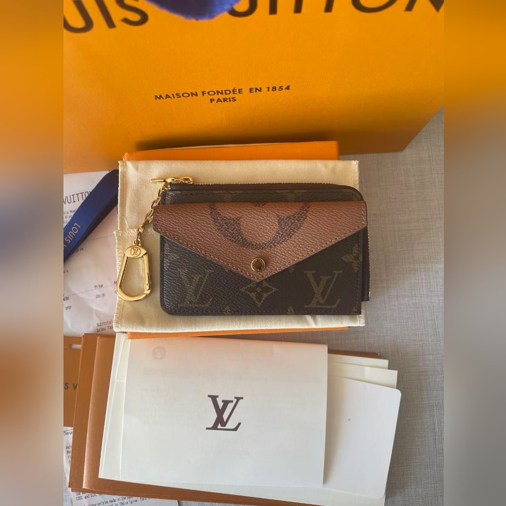 Louis Vuitton Monogram Card Holder Recto Verso - Picture 11 of 11